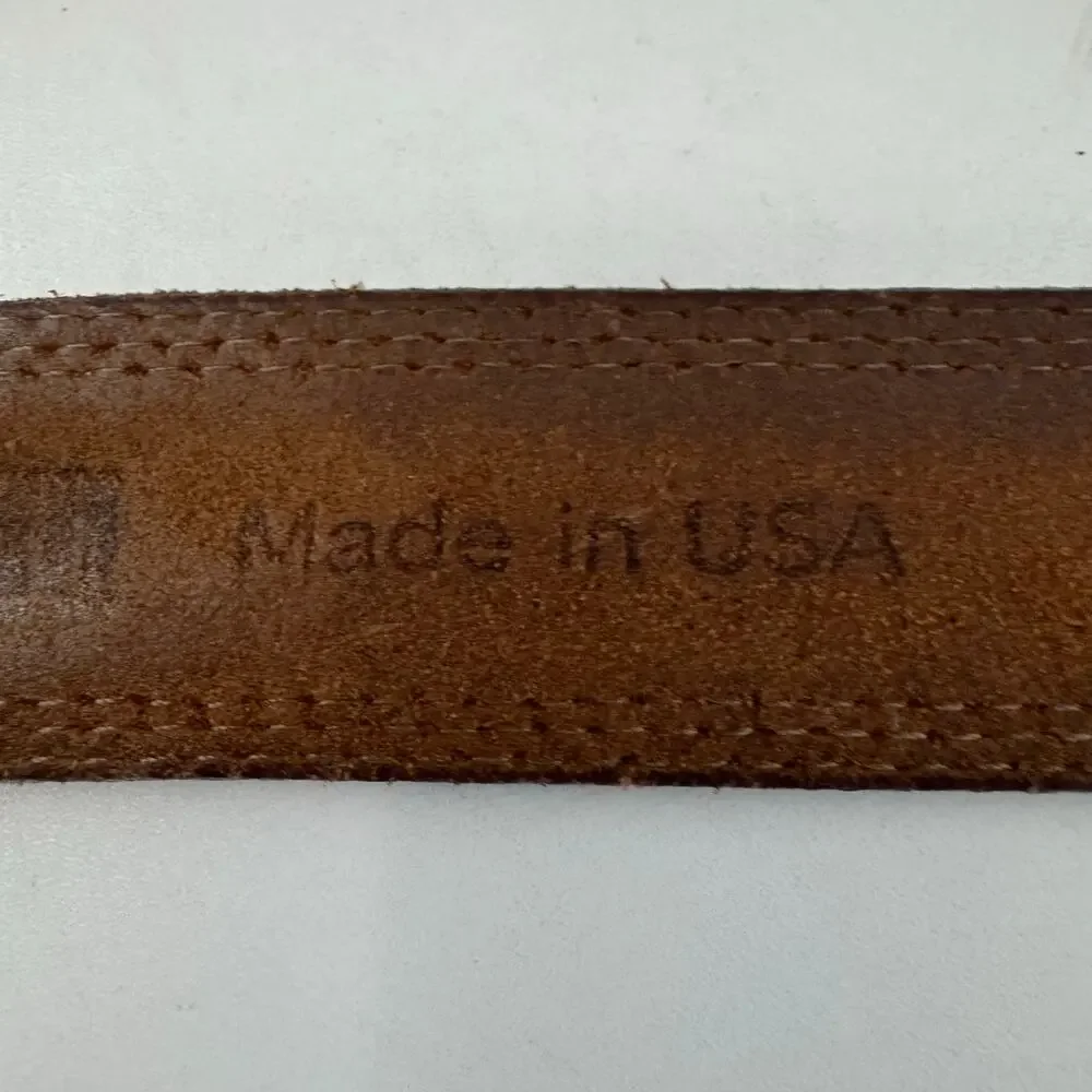 Vintage Duluth Trading Company Genuine Leather Belt Brown USA Brass (READ) Sz 38